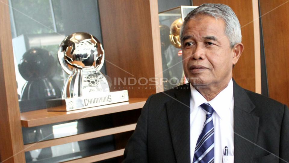 Mantan Ketua Umum (Ketum) PSSI, Djohar Arifin Husin, menyebut sudah saatnya orang Asia menjadi orang nomor satu di induk organisasi tertinggi sepak bola dunia.